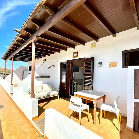 Bonita Casa Rural En Finca Con Wifi Y Vista A Volcan Costa Teguise