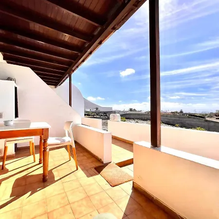 Casa de Férias Bonita Casa Rural En Finca Con Wifi Y Vista A Volcan Costa Teguise